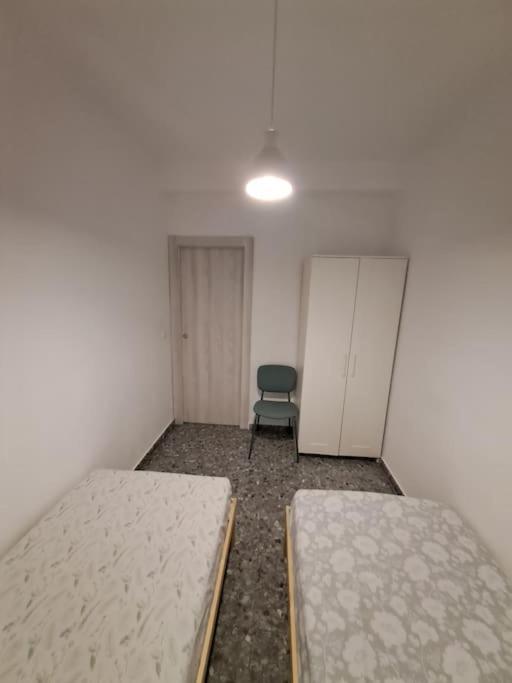 Altamira White & Bright Apartment Алмерия Екстериор снимка