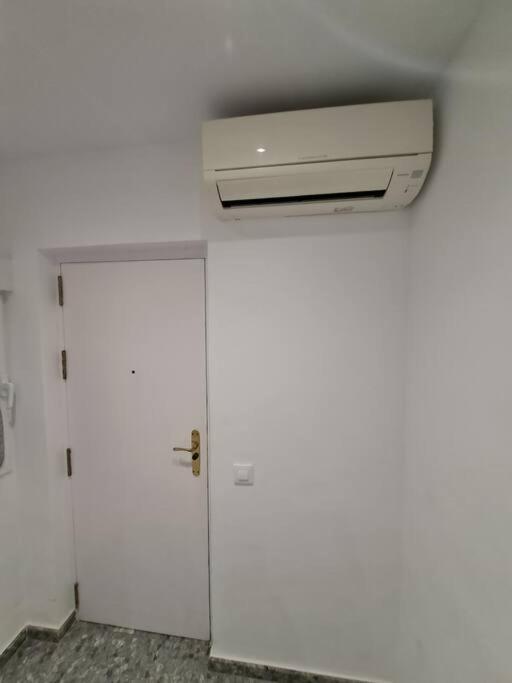 Altamira White & Bright Apartment Алмерия Екстериор снимка