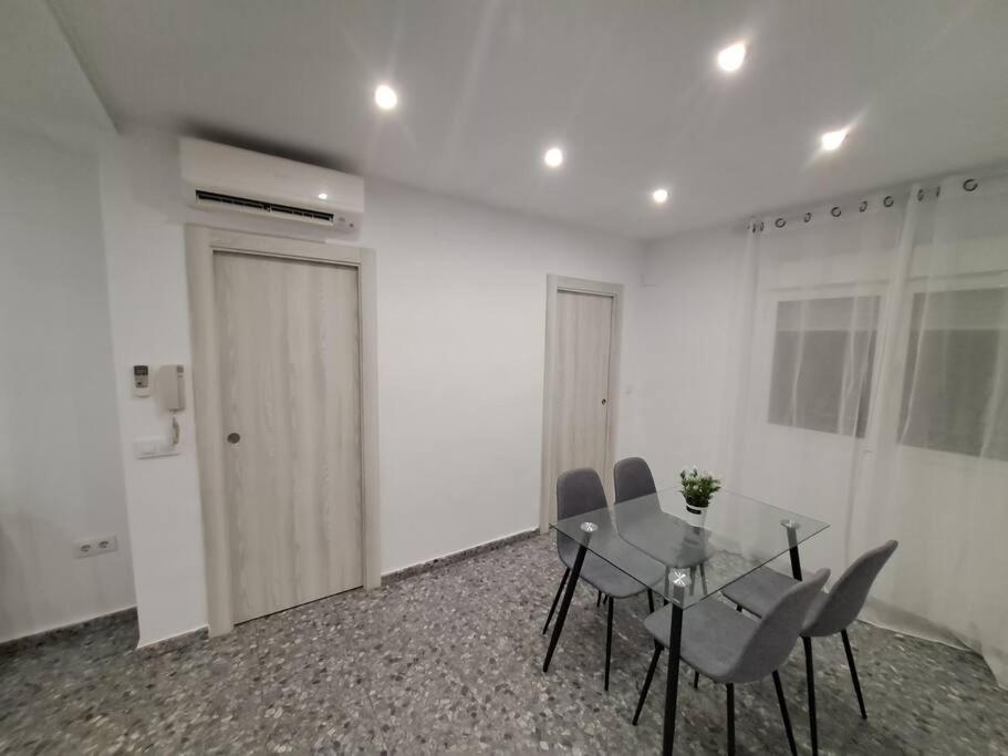 Altamira White & Bright Apartment Алмерия Екстериор снимка